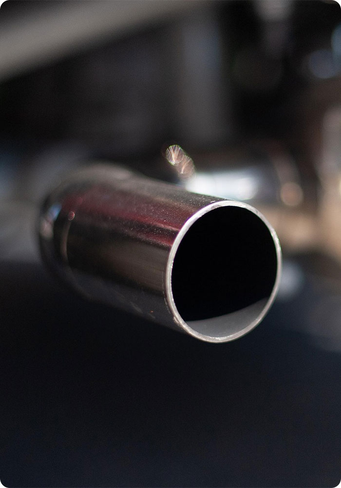 Pourquoi entretenir votre système d’échappement et de contrôle des émissions - Alex Pneu et Mécanique Pourquoi entretenir votre système d’échappement et de contrôle des émissions - Alex Pneu et Mécanique